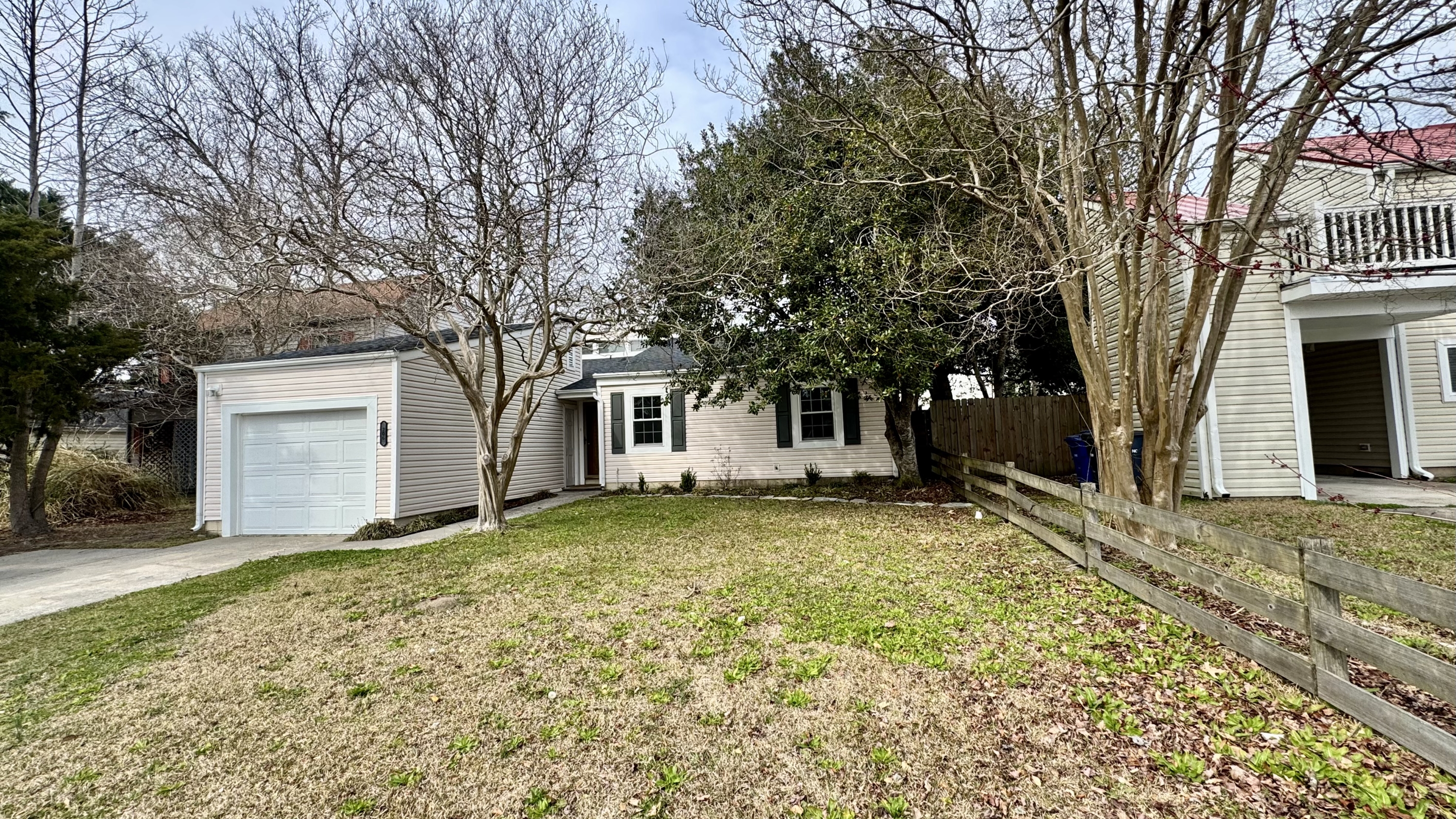 206 East Doris Avenue